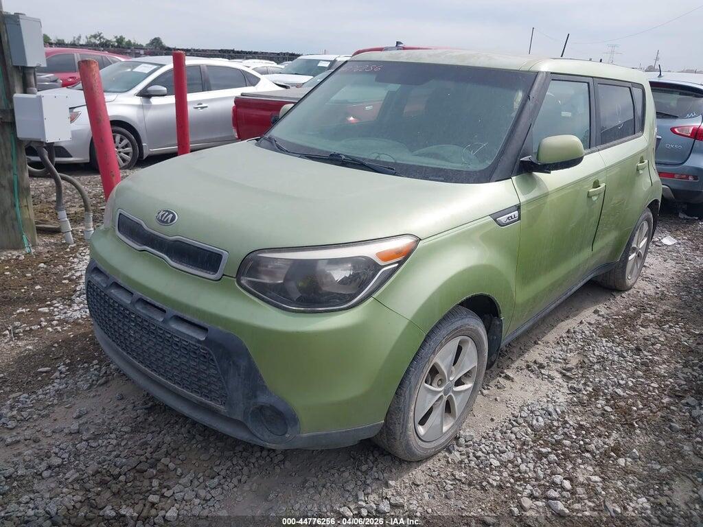 KNDJN2A26G7840111 2016 KIA SOUL photo no. 2