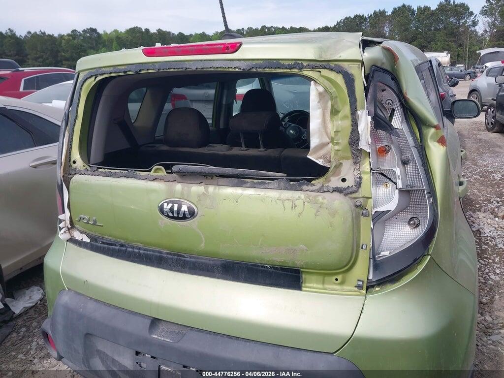 KNDJN2A26G7840111 2016 KIA SOUL photo no. 6