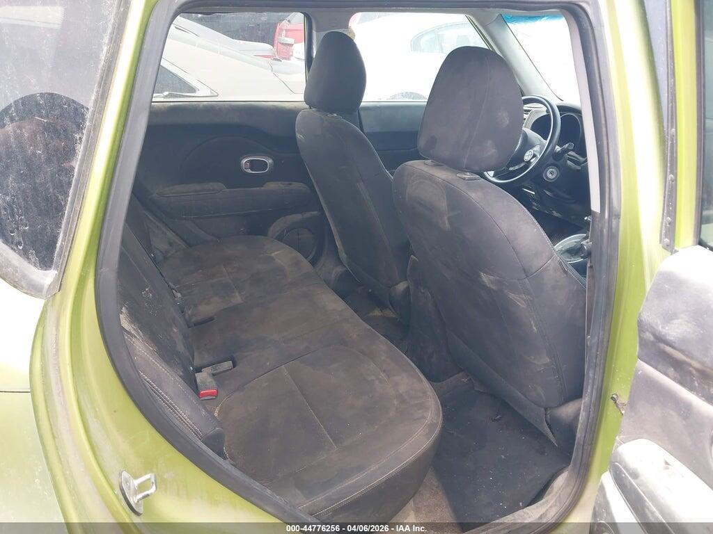 KNDJN2A26G7840111 2016 KIA SOUL photo no. 8