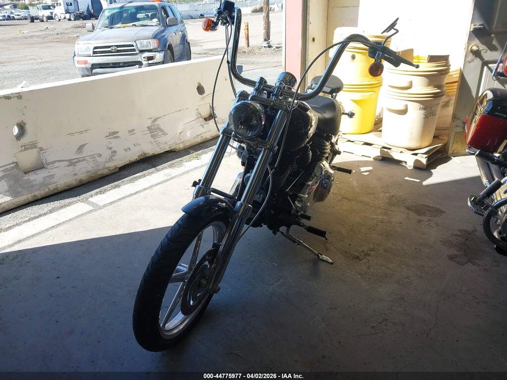 1HD1JK5338Y072225 2008 HARLEY-DAVIDSON FXCWC photo no. 5