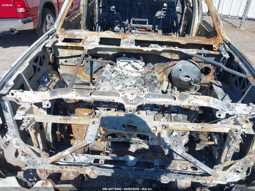 3GCPCTECXEG492727 2014 CHEVROLET SILVERADO 1500 photo no. 10