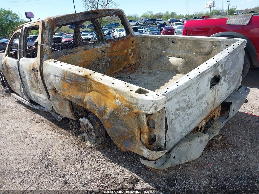 3GCPCTECXEG492727 2014 CHEVROLET SILVERADO 1500 photo no. 3
