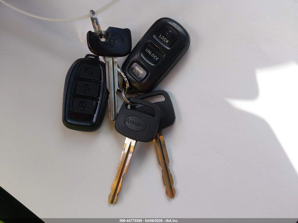 4T1BE32K83U768487 2003 TOYOTA CAMRY photo no. 11