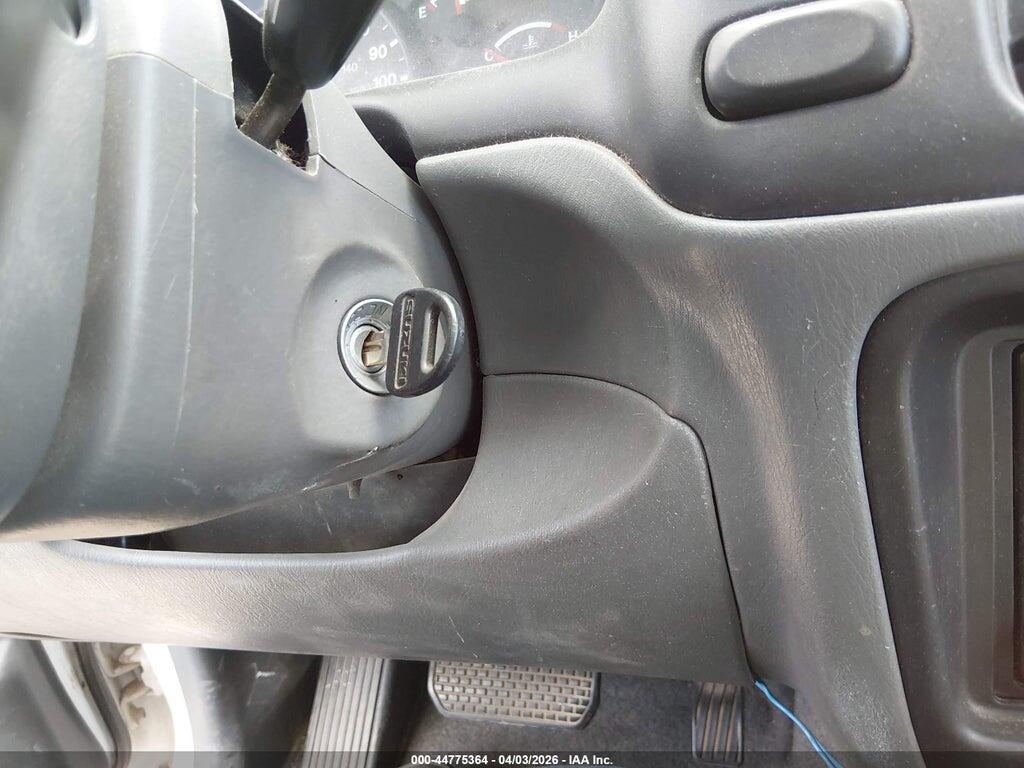 JS3TD62V824151761 2002 SUZUKI GRAND VITARA photo no. 11