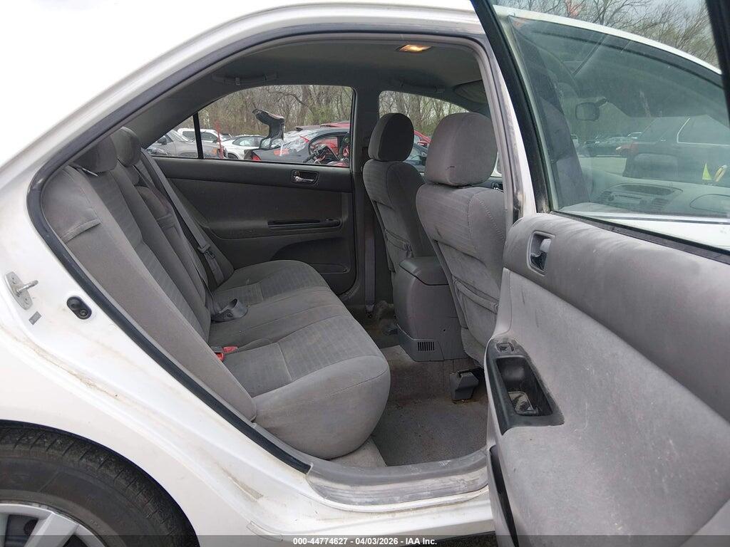 4T1BE32K15U421862 2005 TOYOTA CAMRY photo no. 8