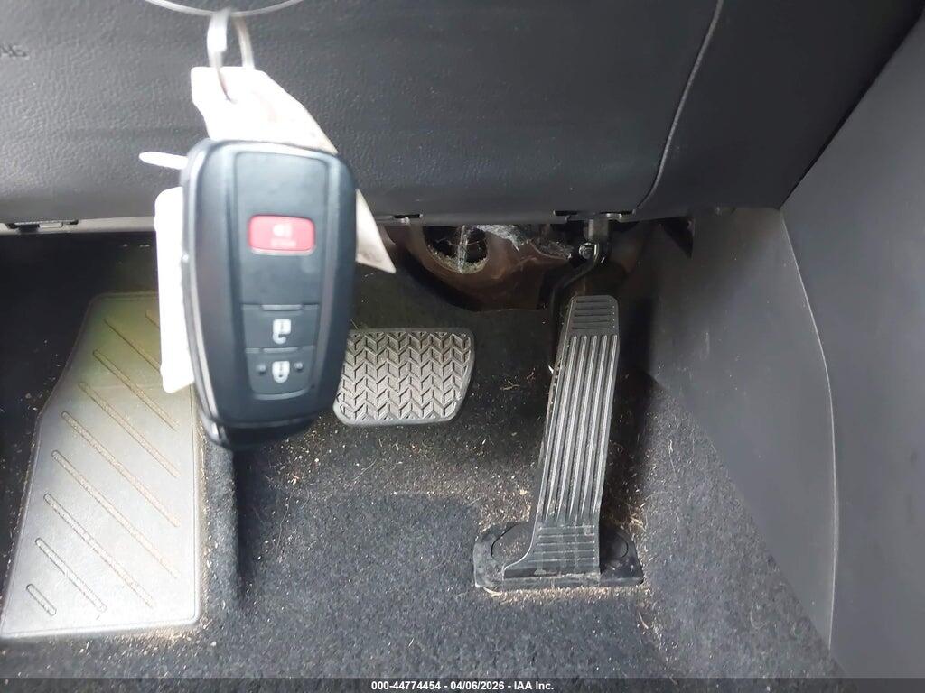 2T3W1RFV5RC282354 2024 TOYOTA RAV4 photo no. 11