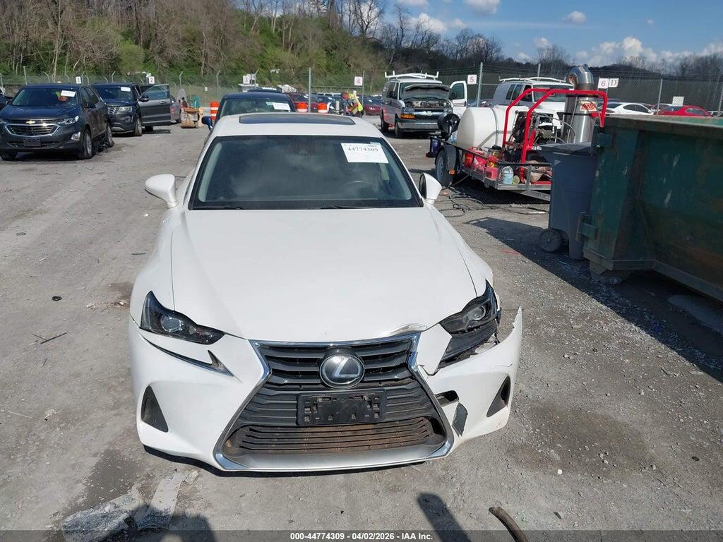 JTHC81D23K5039225 2019 LEXUS IS 300 photo no. 11
