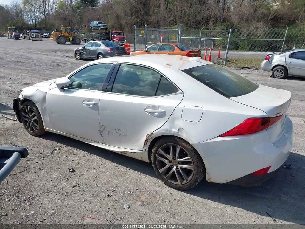 JTHC81D23K5039225 2019 LEXUS IS 300 photo no. 3