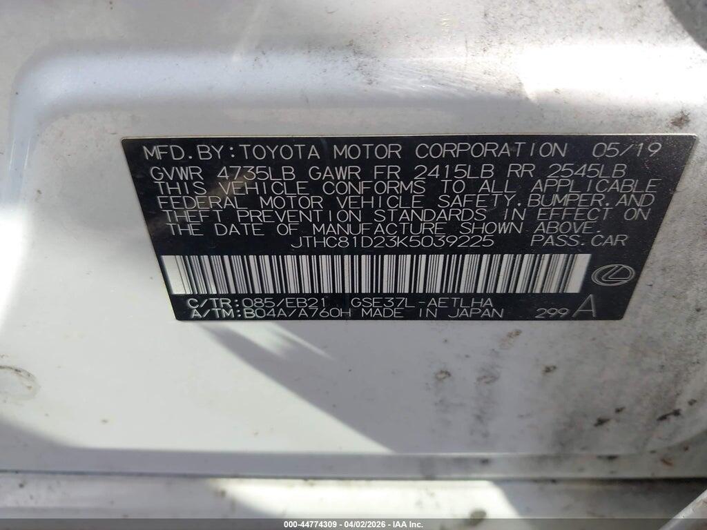 JTHC81D23K5039225 2019 LEXUS IS 300 photo no. 9