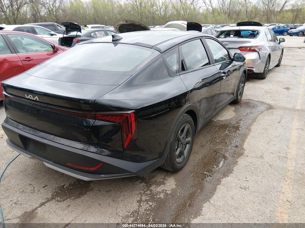 3KPFT4DE9SE172830 2025 KIA K4 photo no. 4