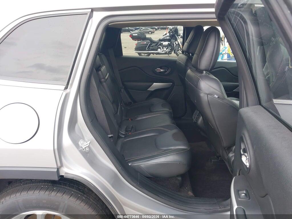 1C4PJLLX6JD557026 2018 JEEP CHEROKEE photo no. 8