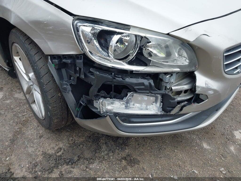 YV126MFK2F1361153 2015 VOLVO S60 photo no. 6
