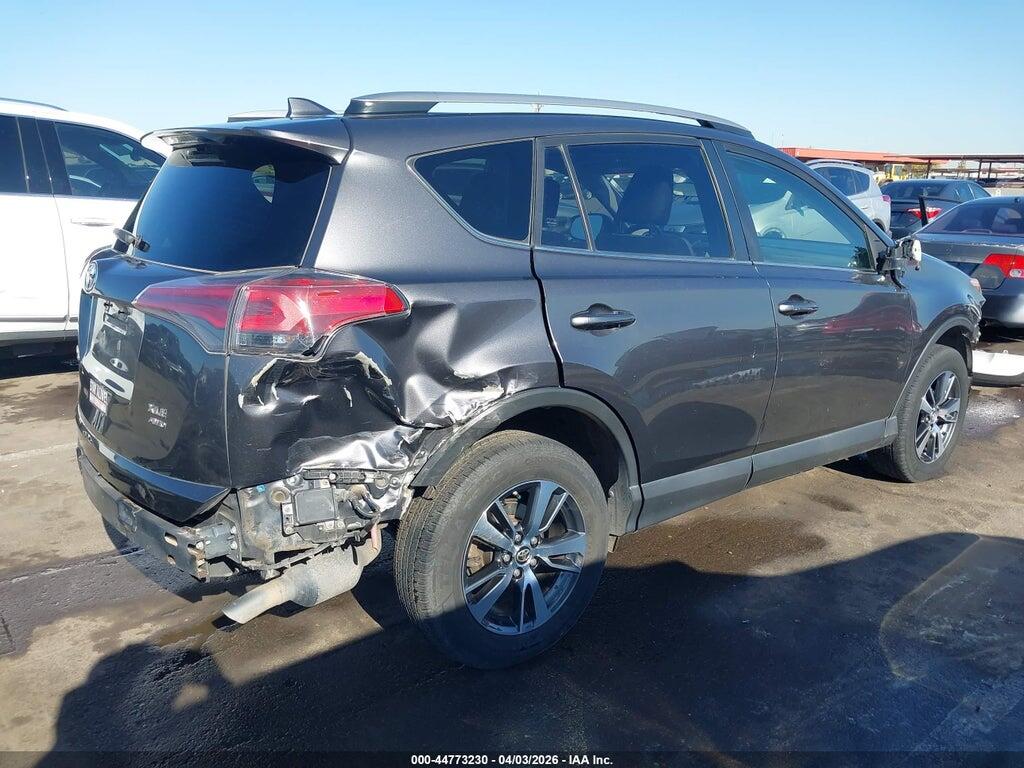 JTMRFREV0JJ736401 2018 TOYOTA RAV4 photo no. 4