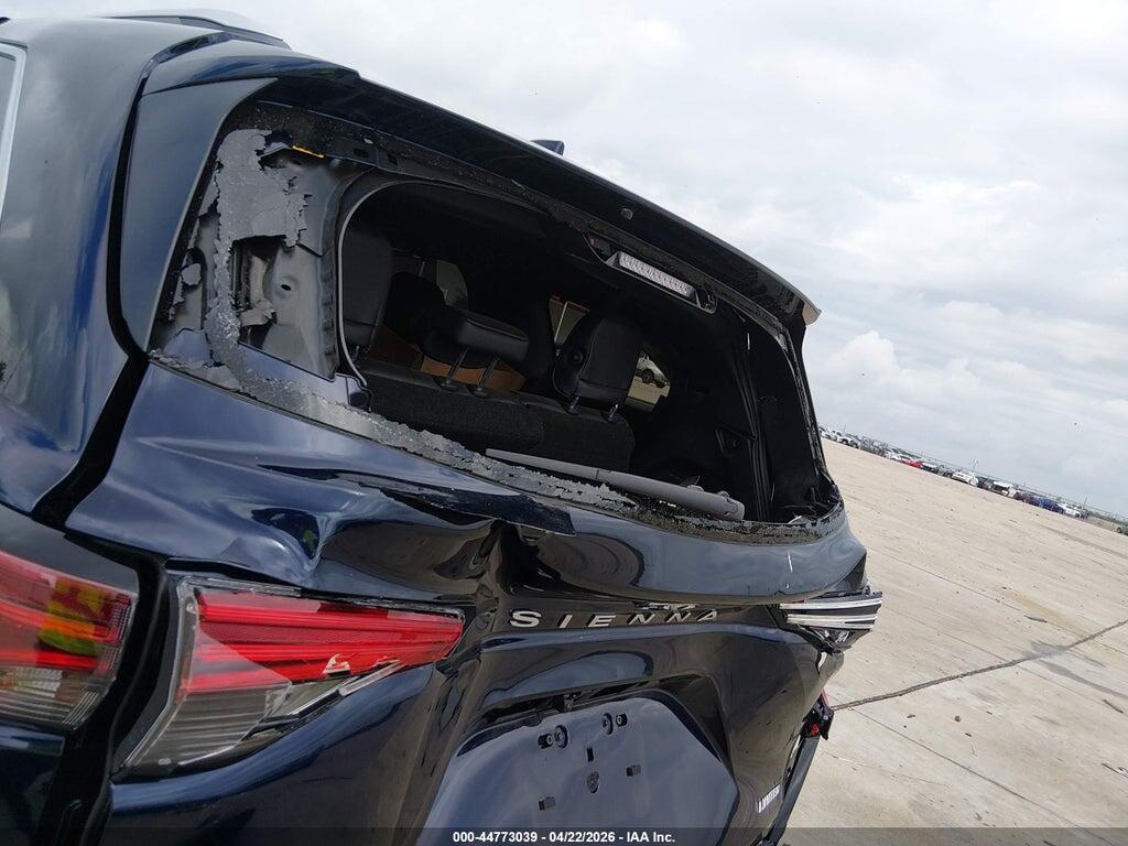 5TDZRKEC1TS301728 2026 TOYOTA SIENNA photo no. 6