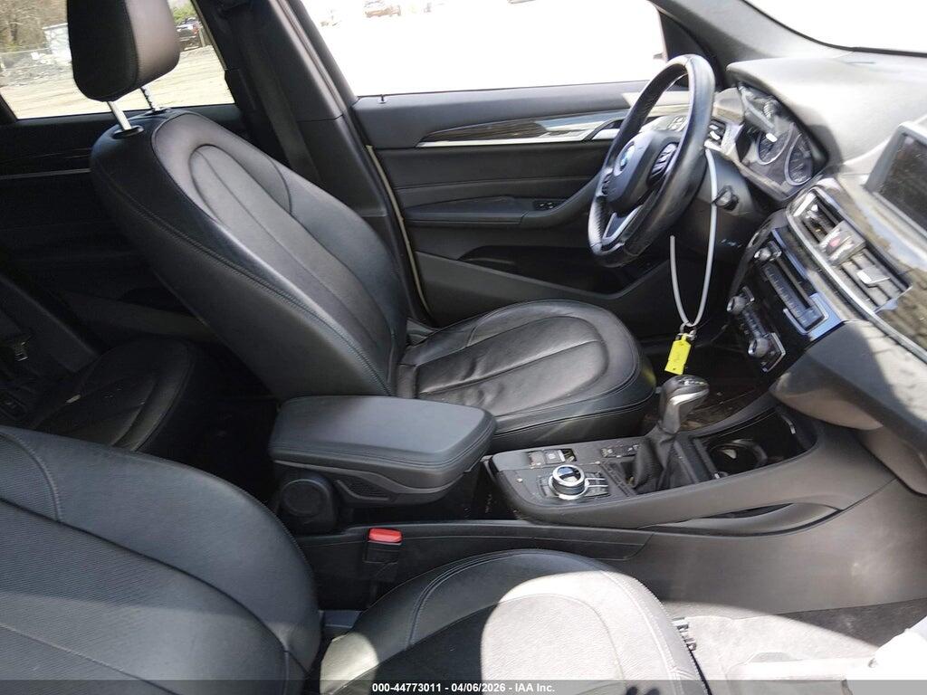 WBXHT3Z37H4A52289 2017 BMW X1 photo no. 5