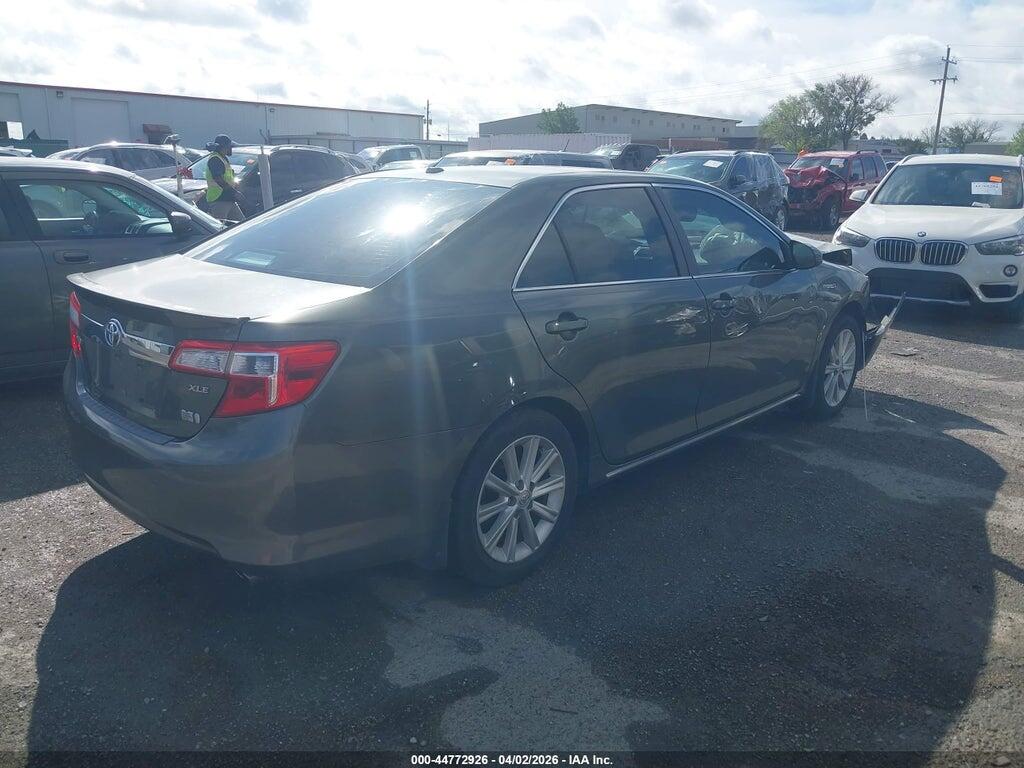 4T1BD1FK3CU045440 2012 TOYOTA CAMRY HYBRID photo no. 4