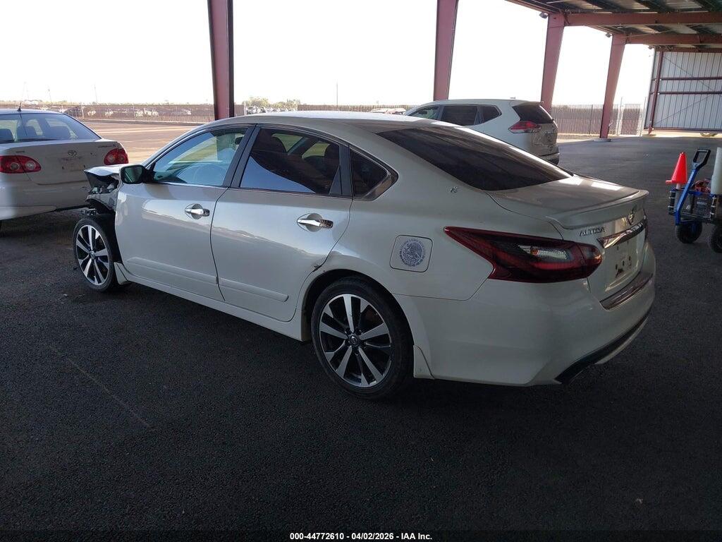1N4AL3AP0HC253408 2017 NISSAN ALTIMA photo no. 3
