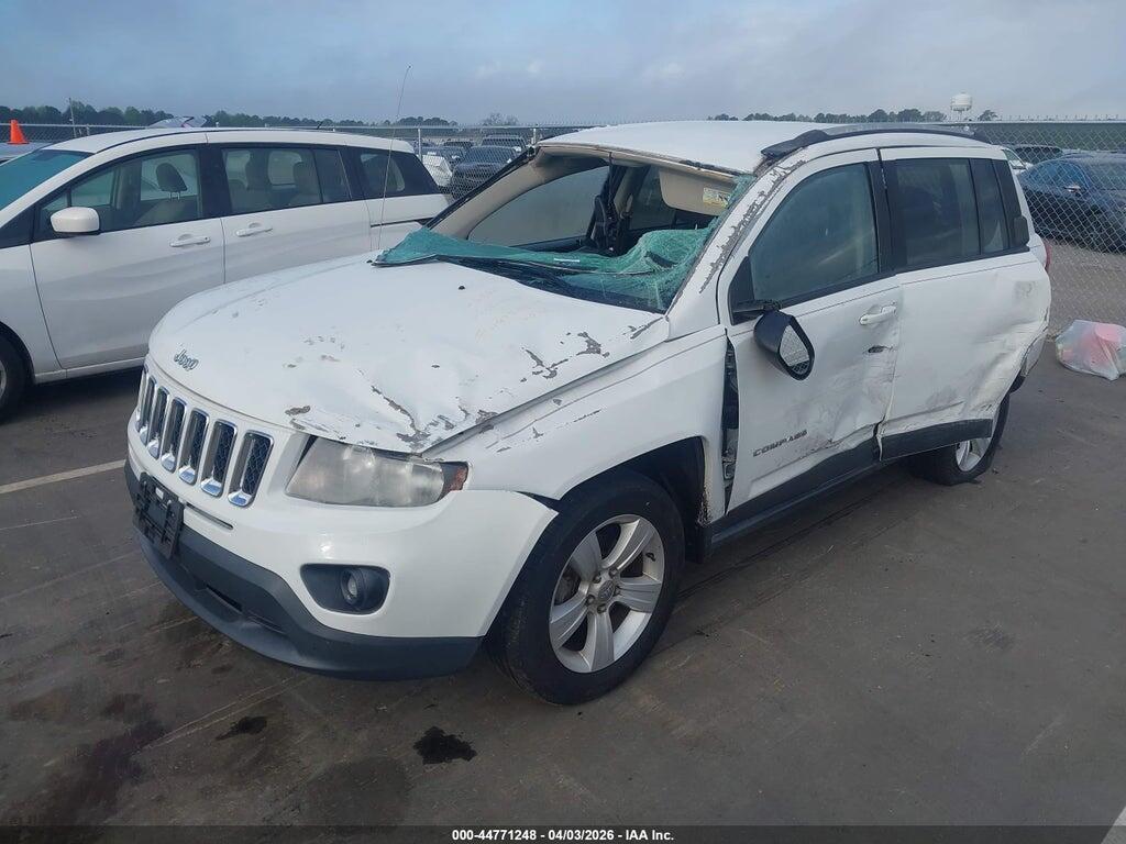 1C4NJCBB3FD115860 2015 JEEP COMPASS photo no. 2