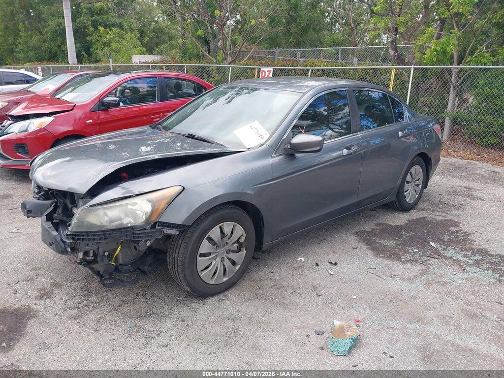 1HGCP2F32CA233805 2012 HONDA ACCORD photo no. 2