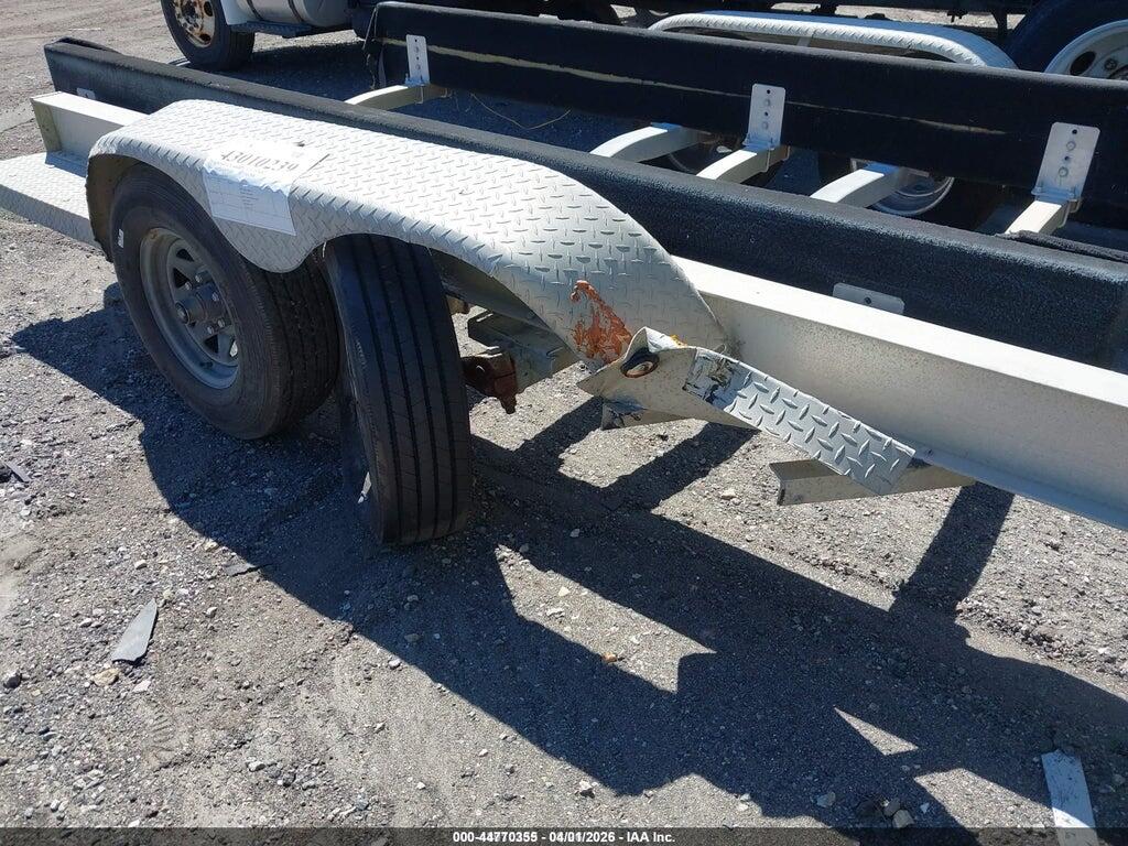 4LYBA29286H000969 2006 MCCLAIN INDUSTRIES TRAILER photo no. 6