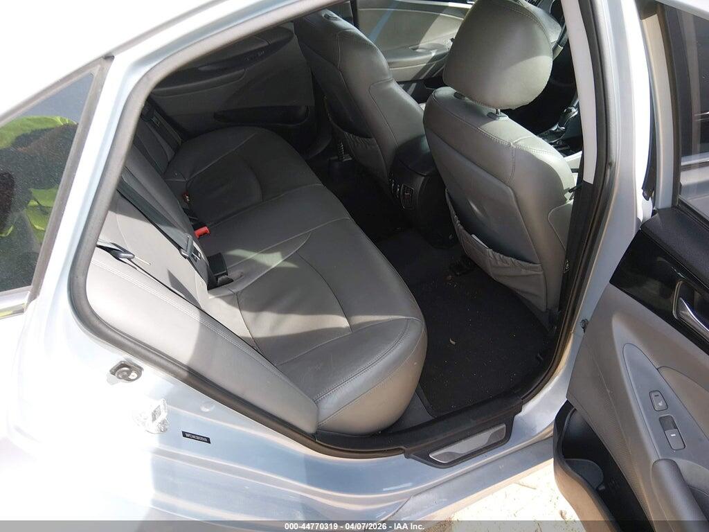 5NPEC4AC5BH285426 2011 HYUNDAI SONATA photo no. 8
