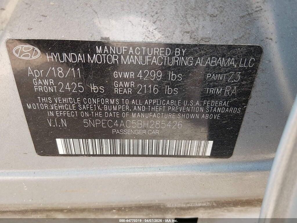 5NPEC4AC5BH285426 2011 HYUNDAI SONATA photo no. 9