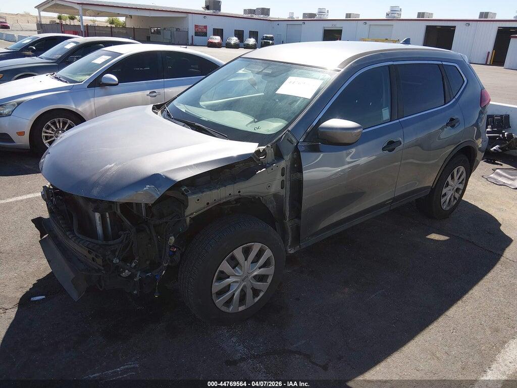 5N1AT2MT8JC769210 2018 NISSAN ROGUE photo no. 2