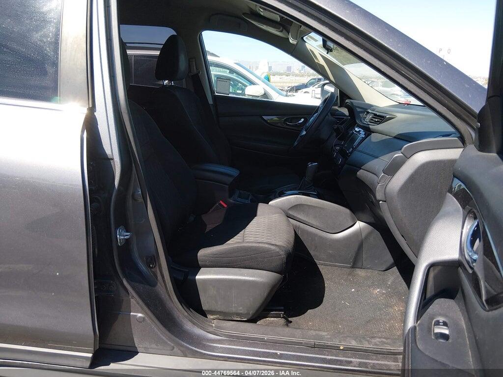 5N1AT2MT8JC769210 2018 NISSAN ROGUE photo no. 5