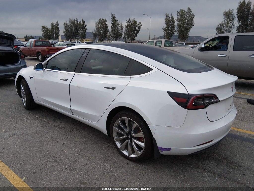 5YJ3E1EB9JF135530 2018 TESLA MODEL 3 photo no. 3