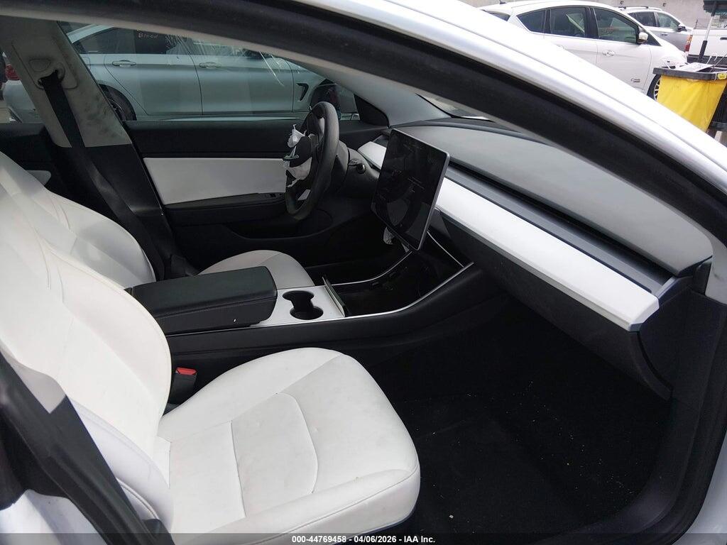 5YJ3E1EB9JF135530 2018 TESLA MODEL 3 photo no. 5
