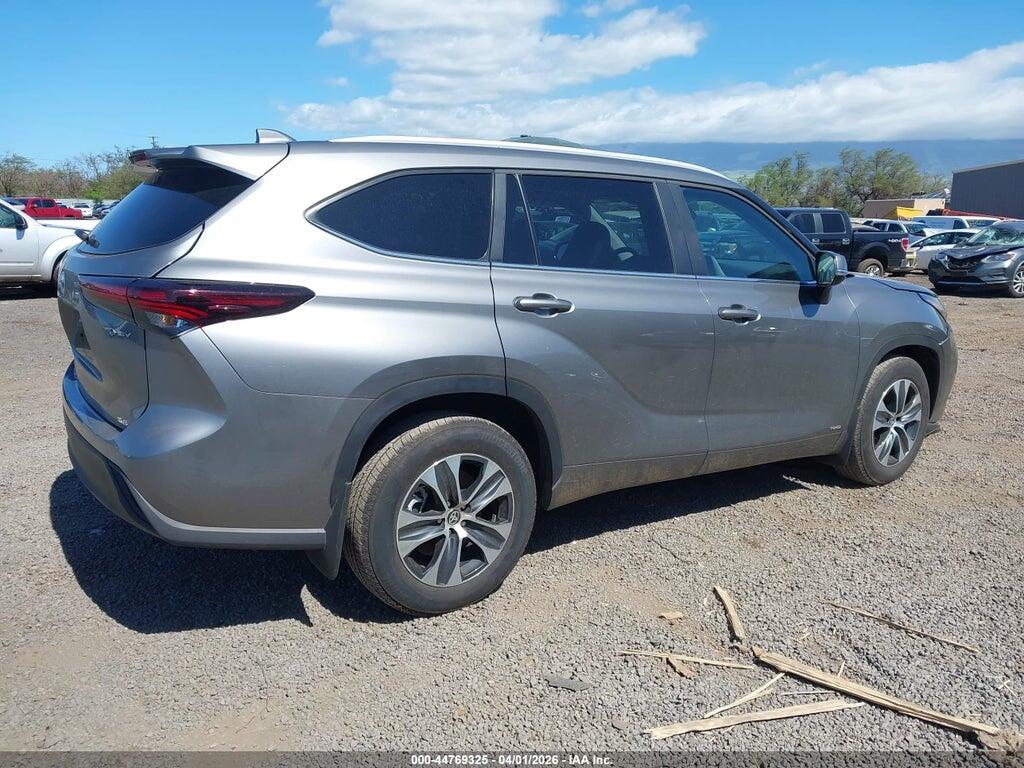 5TDKBRCH0TS692142 2026 TOYOTA HIGHLANDER photo no. 4