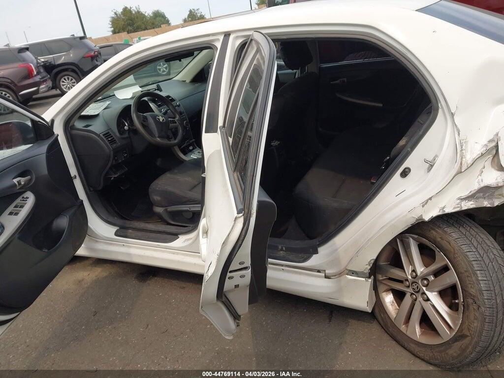 2T1BU4EE7BC704570 2011 TOYOTA COROLLA photo no. 8