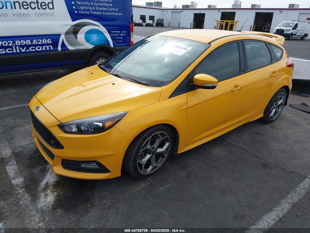 1FADP3L92FL264987 2015 FORD FOCUS ST photo no. 2
