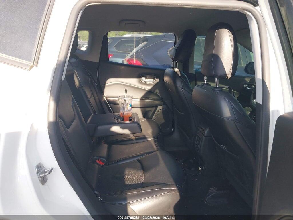 3C4NJDCB4KT787189 2019 JEEP COMPASS photo no. 8