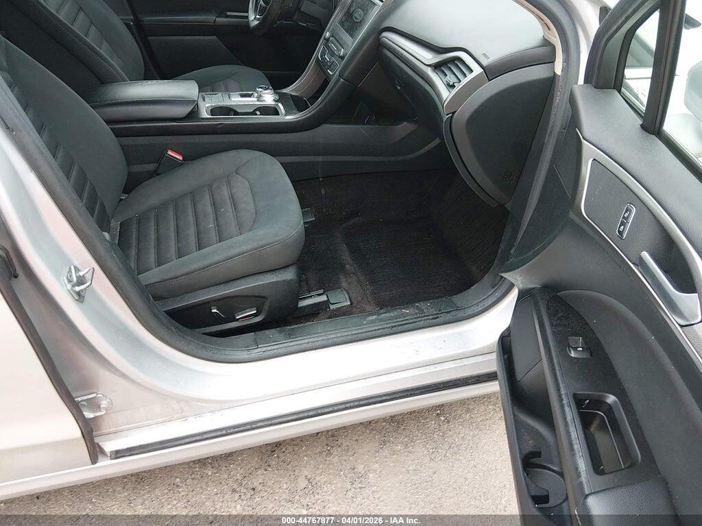 3FA6P0HDXHR273025 2017 FORD FUSION photo no. 5