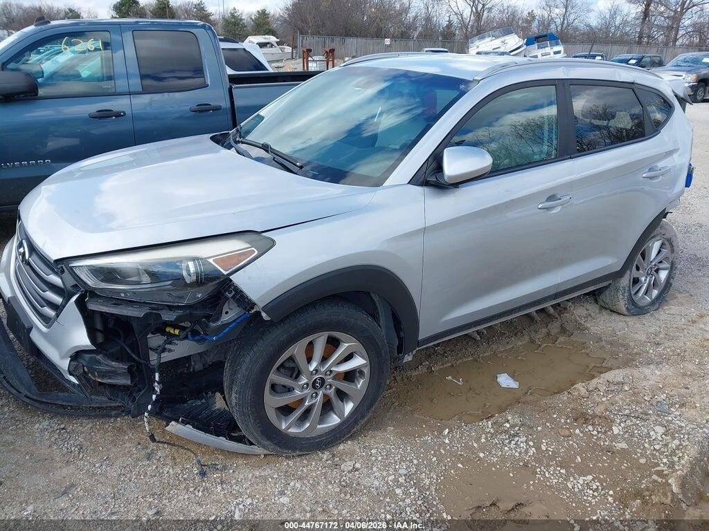 KM8J3CA44HU398487 2017 HYUNDAI TUCSON photo no. 2
