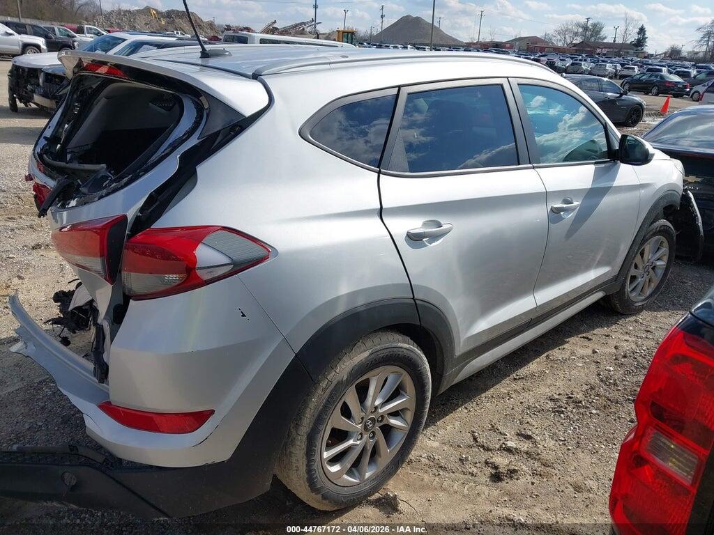 KM8J3CA44HU398487 2017 HYUNDAI TUCSON photo no. 4