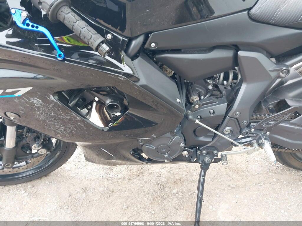 JYARM38E3RA009355 2024 YAMAHA YZFR7 photo no. 9