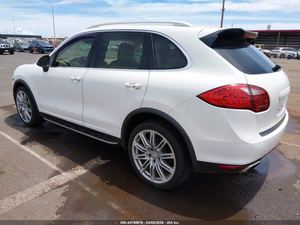 WP1AB2A25CLA51389 2012 PORSCHE CAYENNE photo no. 3