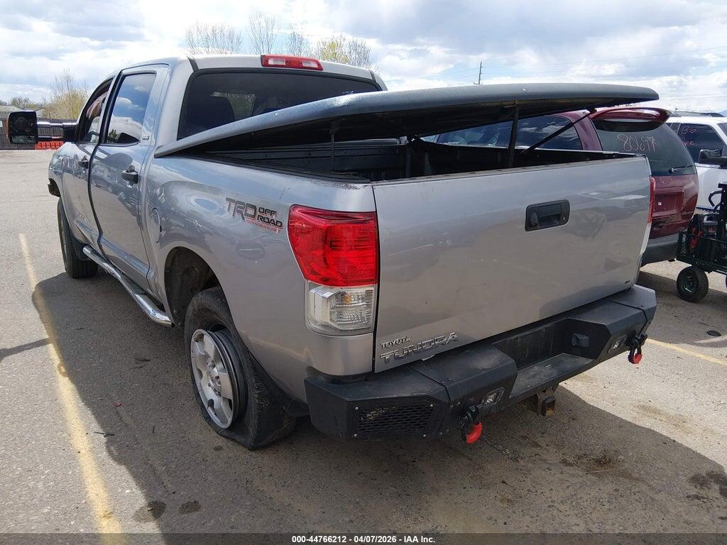 5TFDY5F19AX140886 2010 TOYOTA TUNDRA photo no. 3