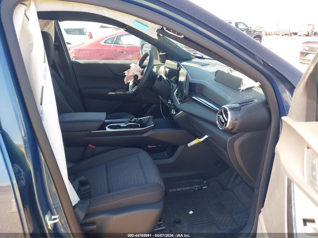 3GNAXHEG4TL294585 2026 CHEVROLET EQUINOX photo no. 5