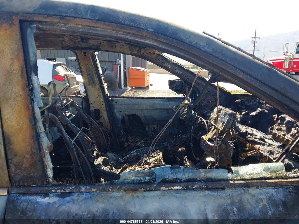 5N1DR2MN7KC582748 2019 NISSAN PATHFINDER photo no. 5