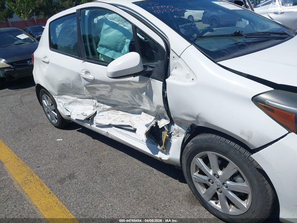 VNKKTUD39FA017109 2015 TOYOTA YARIS photo no. 6