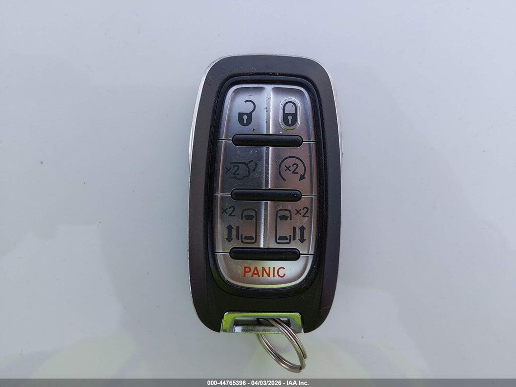 2C4RC1FGXLR126417 2020 CHRYSLER PACIFICA photo no. 11