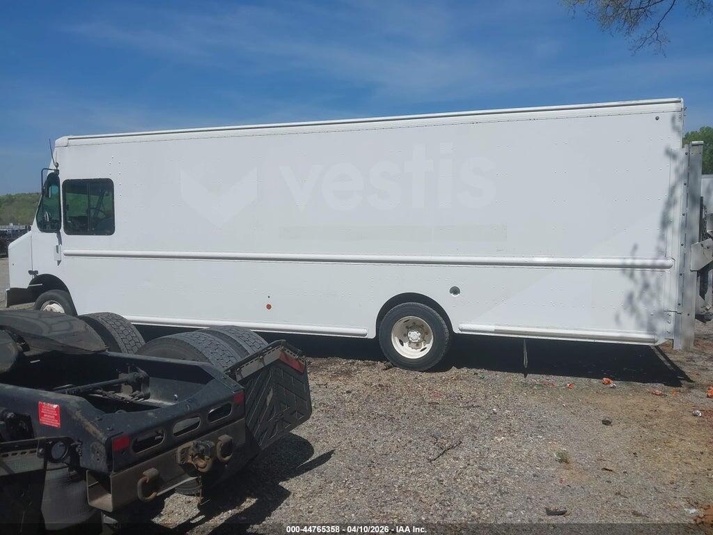 4UZAC3DV0ECFW4478 2014 FREIGHTLINER CHASSIS photo no. 3