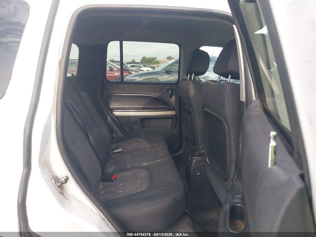 3GNBABFW5BS601615 2011 CHEVROLET HHR photo no. 8
