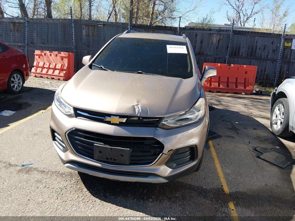 3GNCJPSB5JL268605 2018 CHEVROLET TRAX photo no. 11