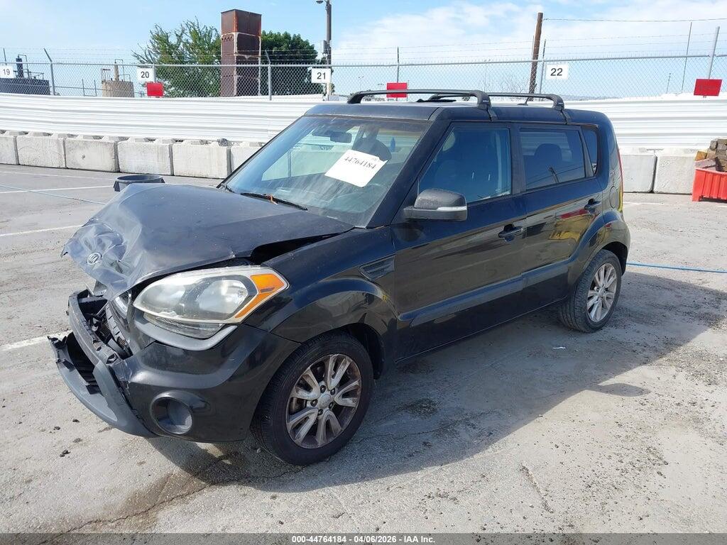KNDJT2A65C7744134 2012 KIA SOUL photo no. 2
