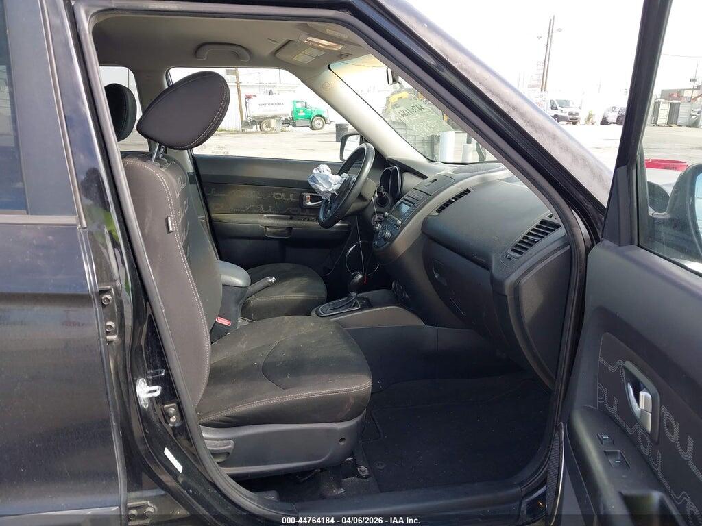 KNDJT2A65C7744134 2012 KIA SOUL photo no. 5