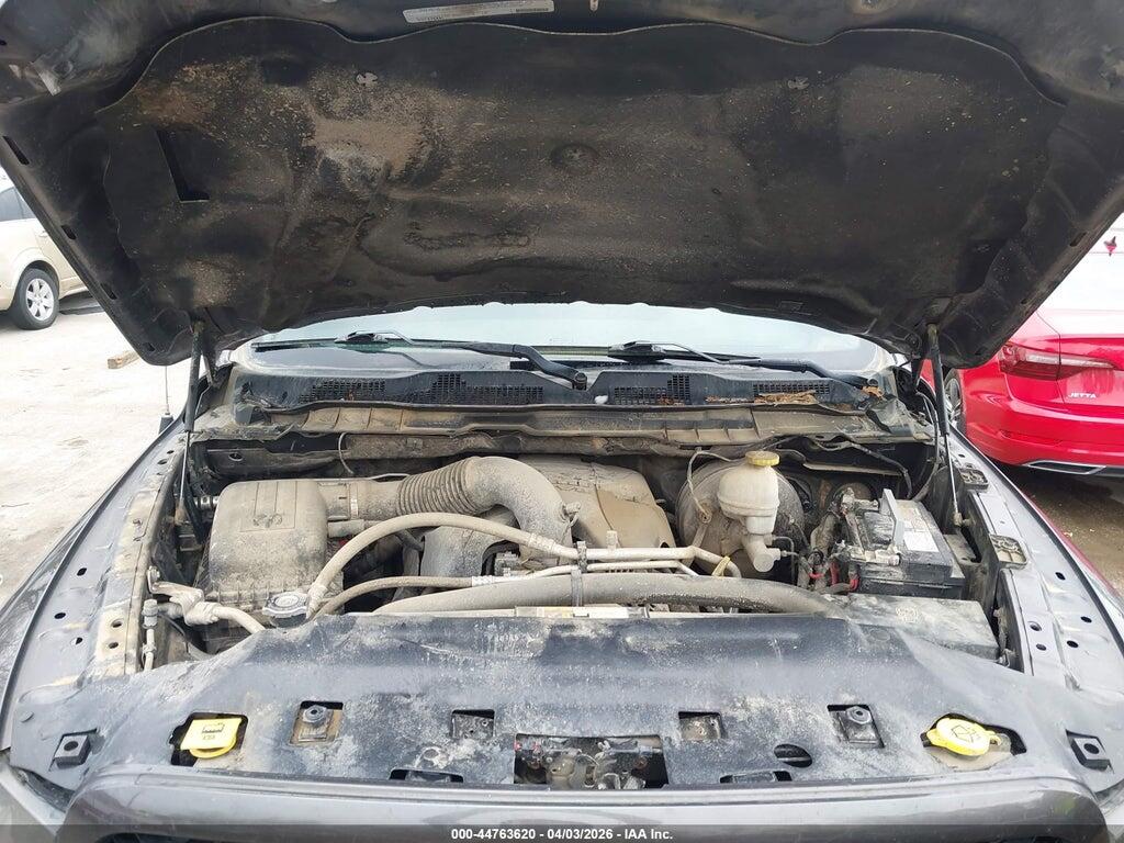 1C6RR7FTXKS553549 2019 RAM 1500 CLASSIC photo no. 10